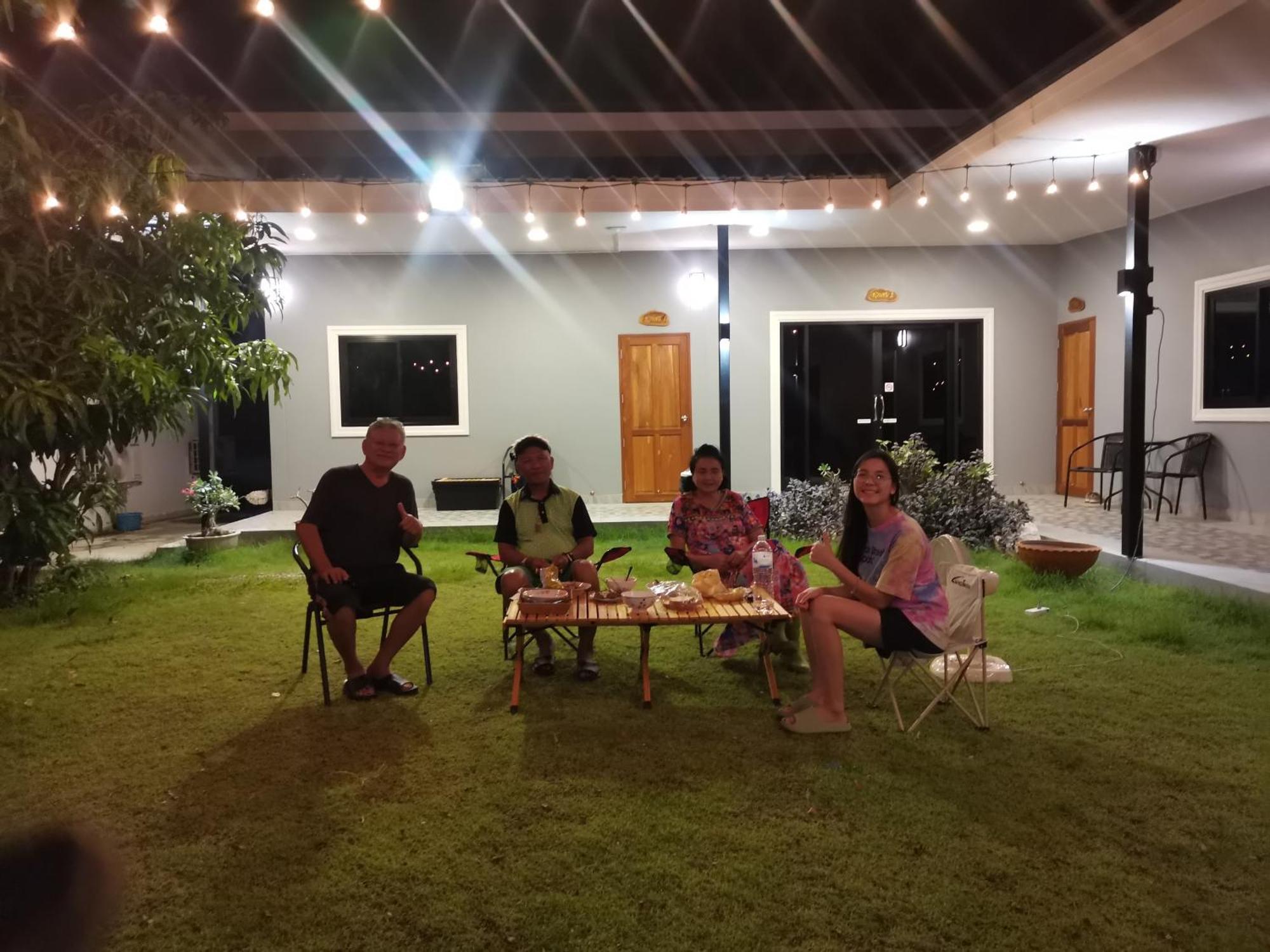 Numhom Resort Ban Nong Chum Saeng Eksteriør billede