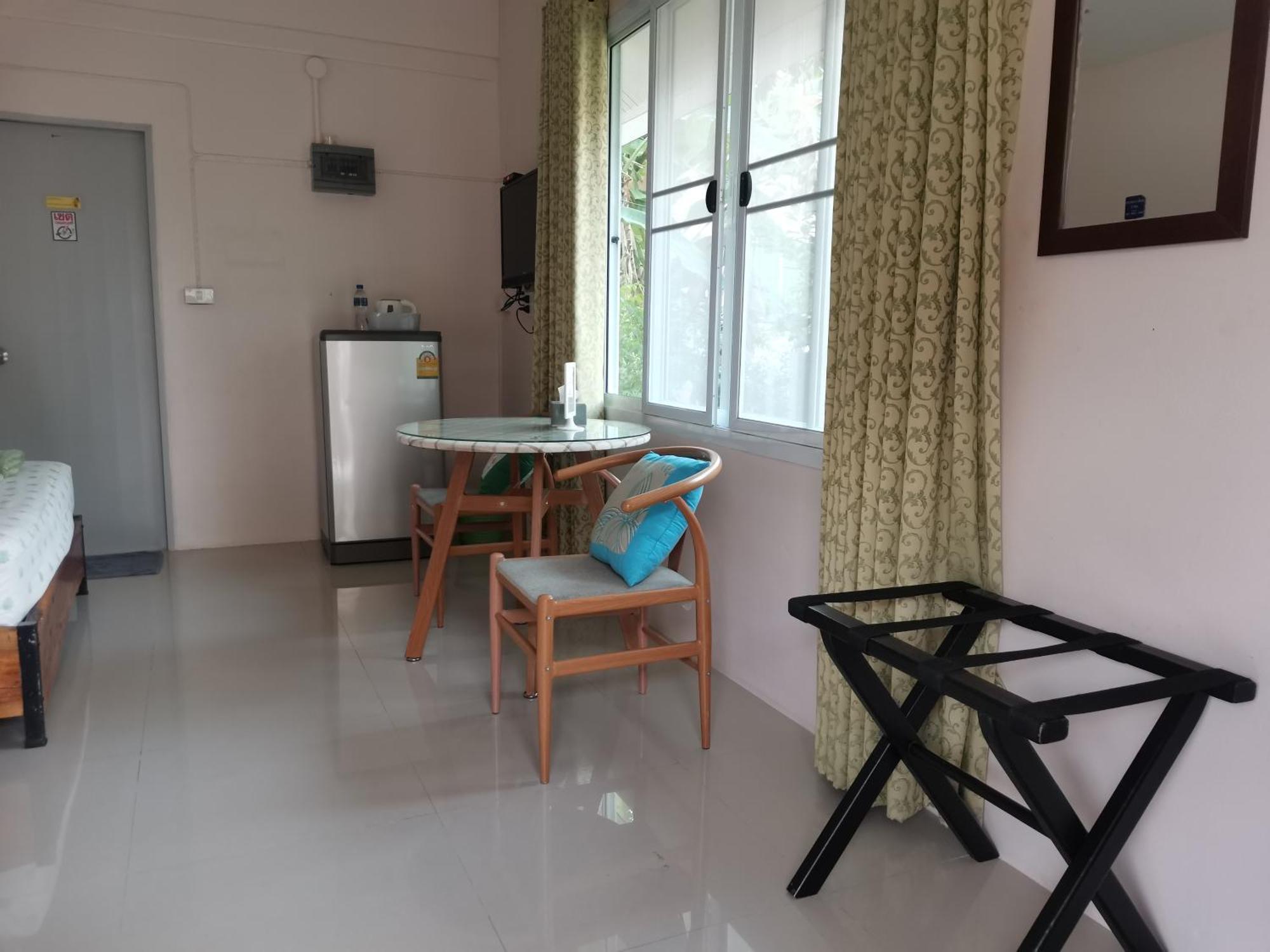 Numhom Resort Ban Nong Chum Saeng Eksteriør billede