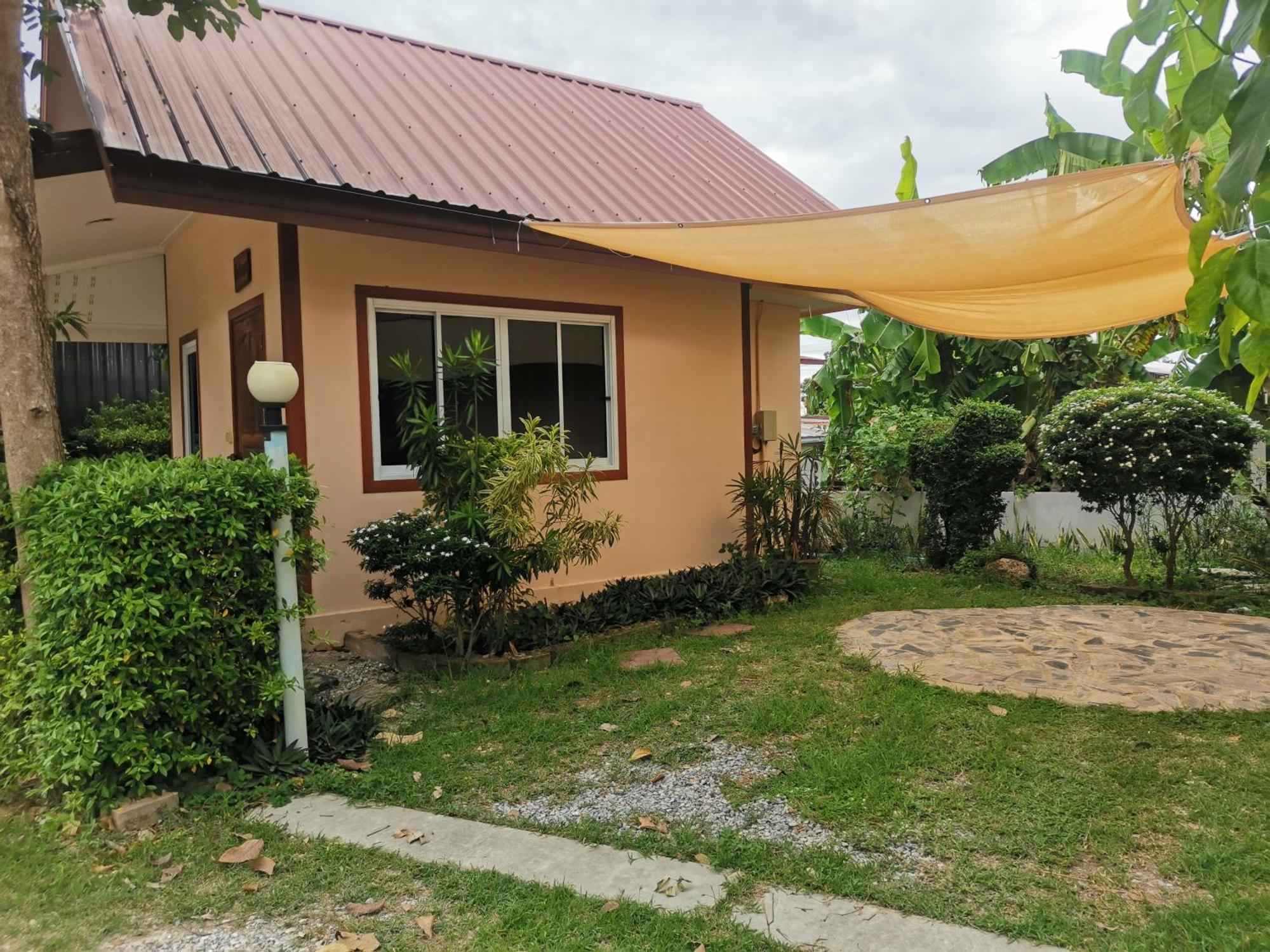Numhom Resort Ban Nong Chum Saeng Eksteriør billede