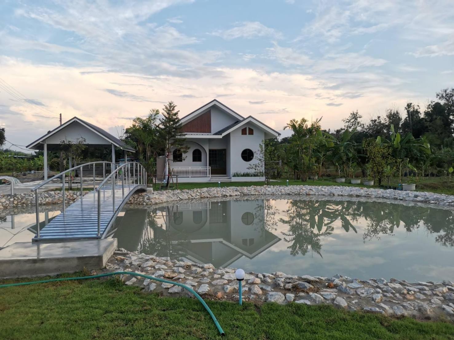 Numhom Resort Ban Nong Chum Saeng Eksteriør billede